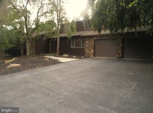 1446 Hampton Rd, Allentown, PA 18104