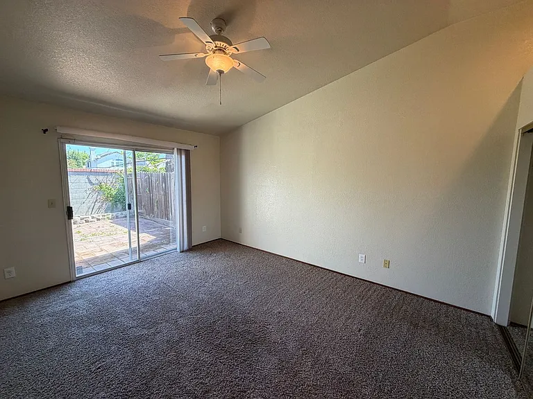 9201 Norseman Ct — Photo 13