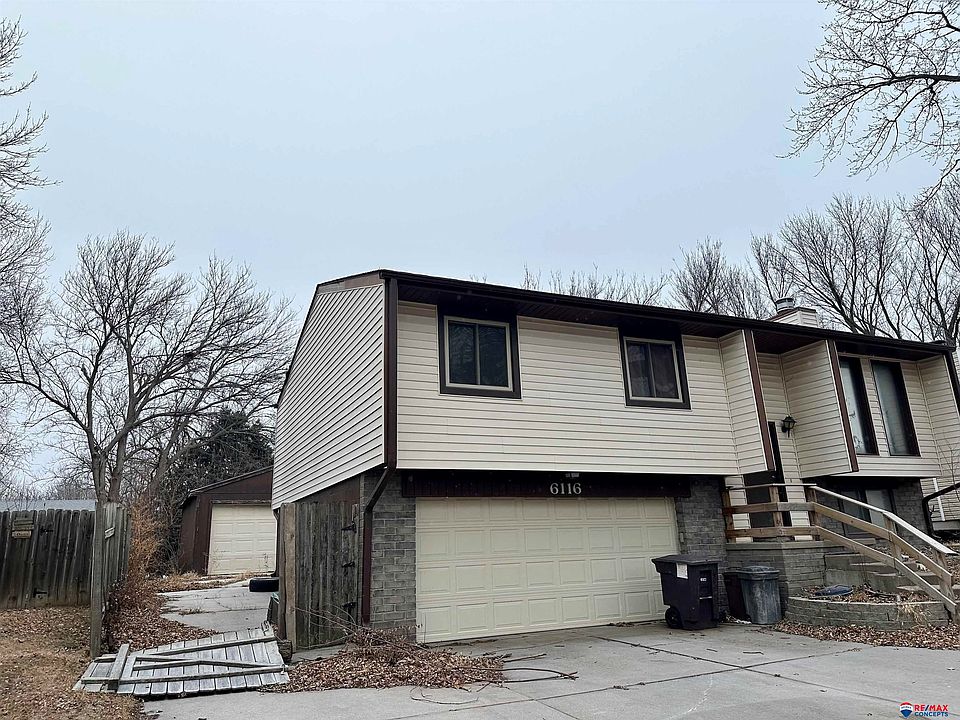 2nd image of 6116 NW 10th St