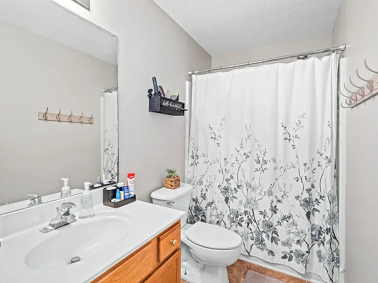 6314 Inkberry Dr — Photo 12