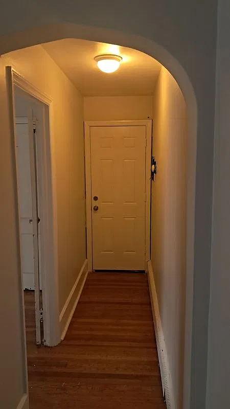 1 bed, 1.0 bath, 600 sqft, $1,900 — Photo 1