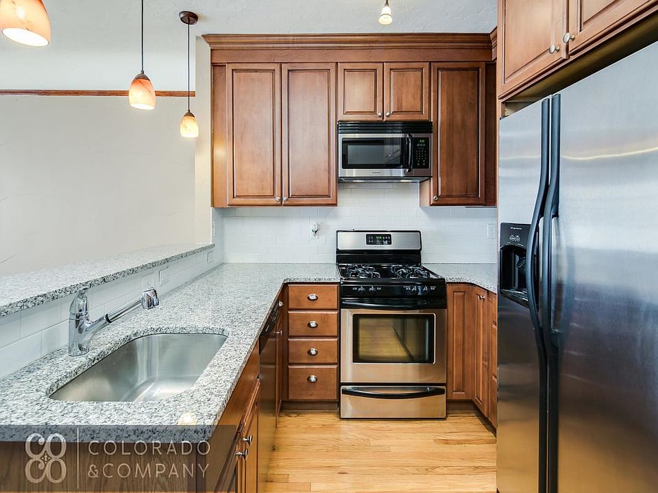 1st image of 1107 N Elizabeth St Unit 102