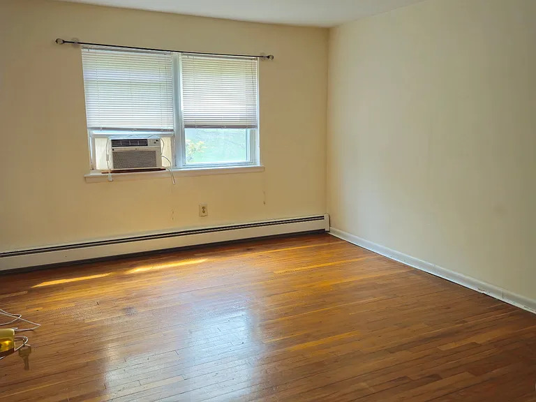 336 Hoover Ave #119 — Photo 10