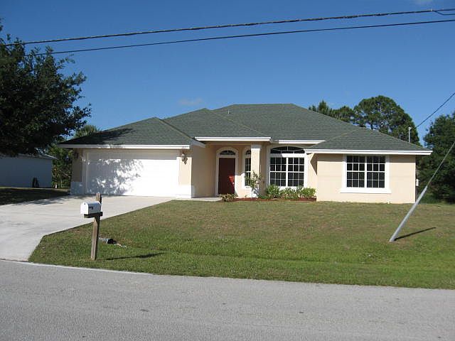 1st image of 2311 SW Susset Ln