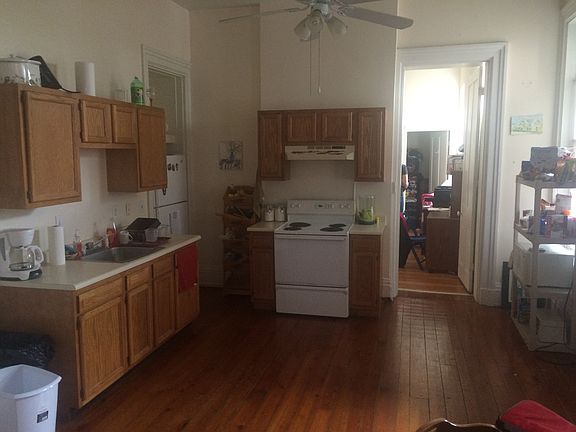 3rd image of 2340 Ohio Ave APT 1