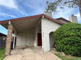 10933 E 16th St, Tulsa, OK 74128