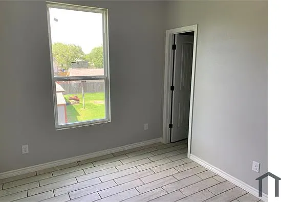 4221 Alvin St #B — Photo 8