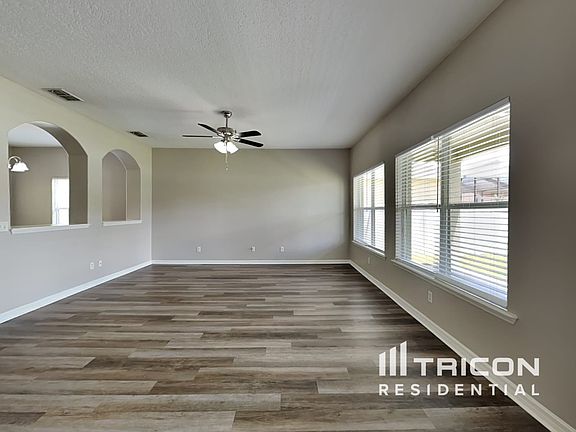 2nd image of 160 James Cir