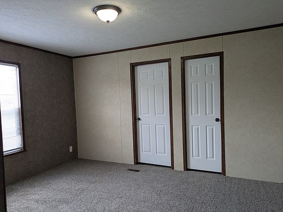 3rd image of 463 Buchanan Dr #463