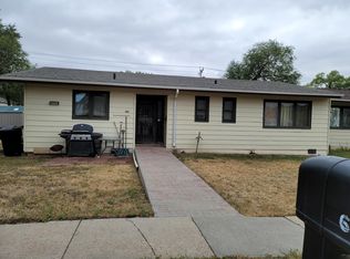 602 Pine St, Newcastle, WY 82701