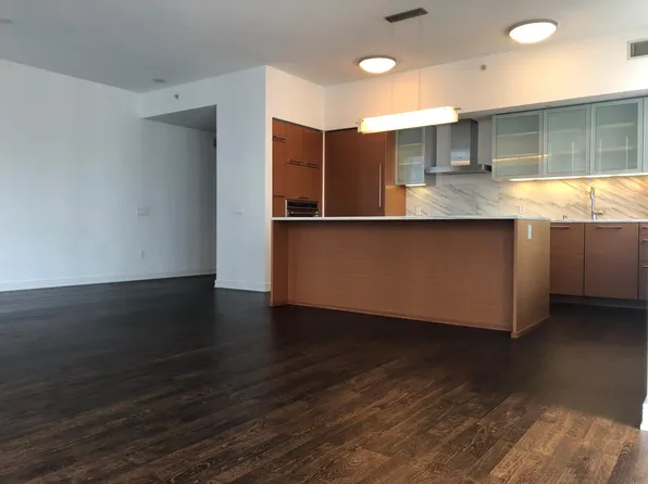 301 Mission St APT 31A, San Francisco, CA 94105