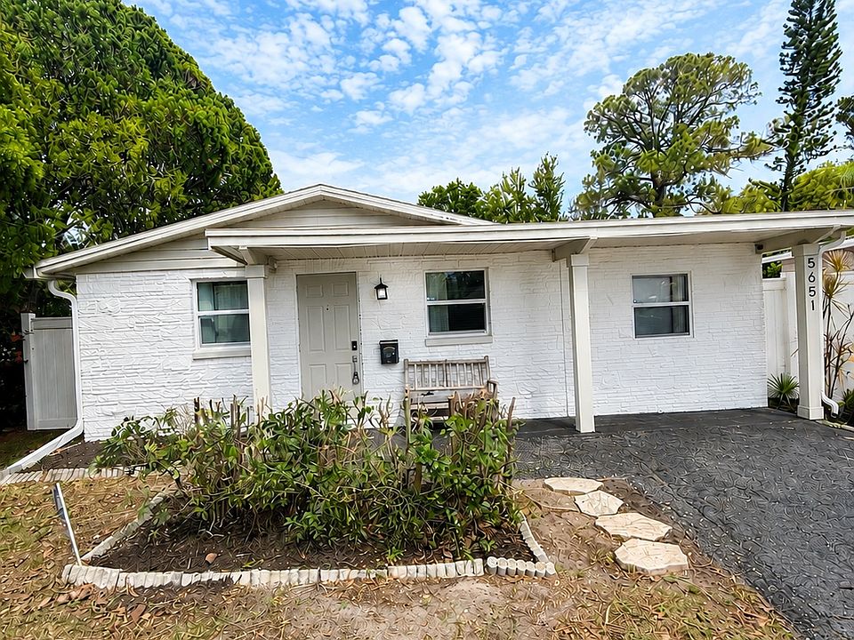 1st image of 5651 Kelly Dr N
