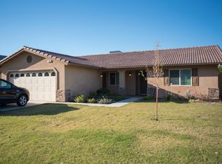318 Pilgrim Ave, Taft, CA 93268