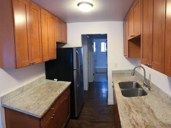 Brandon Court, 4423 S Brandon St #0, Seattle, WA 98118