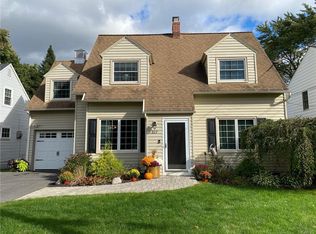 227 Ambergate Rd, Syracuse, NY 13214