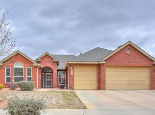 1918 Avenida Comunidad SE, Rio Rancho, NM 87124