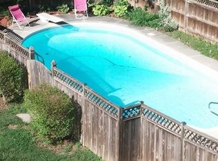 2270 Wellington Woods Dr, Waldorf, MD 20603
