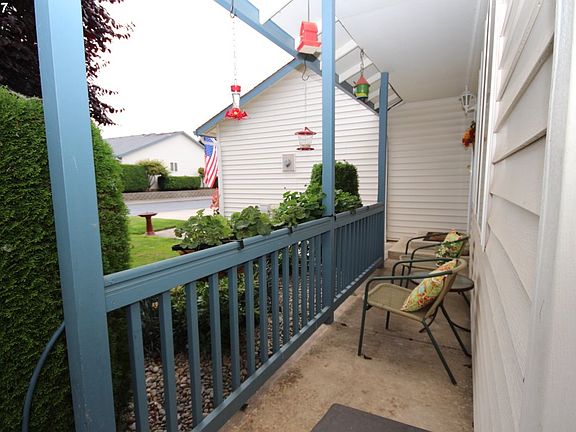 2nd image of 7711 NE 21st St