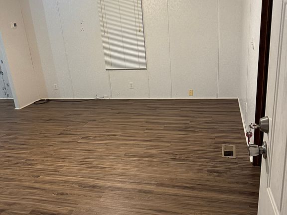 5th image of 143 Caballo Dr