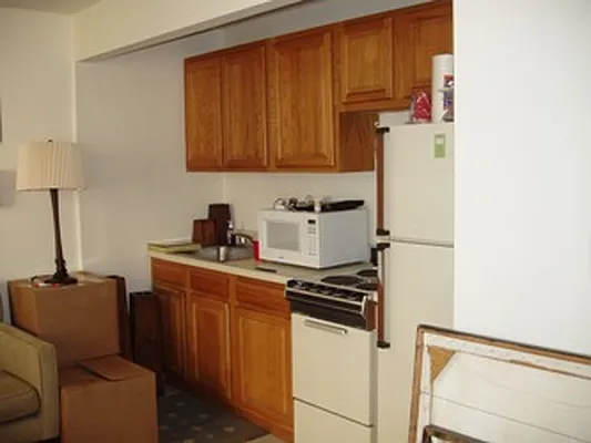 Rented by City Connections Realty | media 11