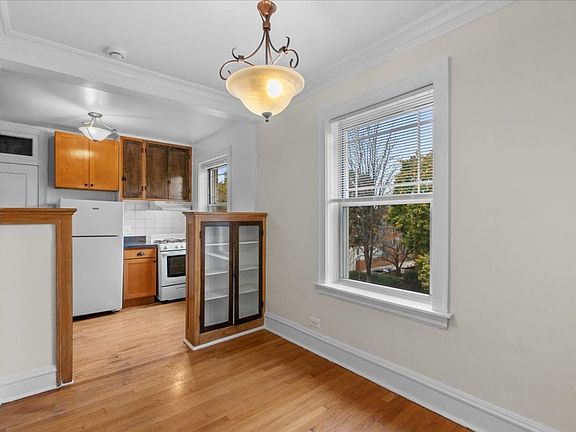 4th image of 1733 W Thorndale Ave #1A