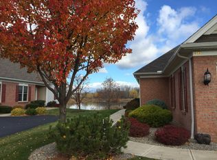 30 Ashbrook Cir, Webster, NY 14580