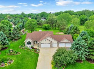4975 126th St N, White Bear Lake, MN 55110