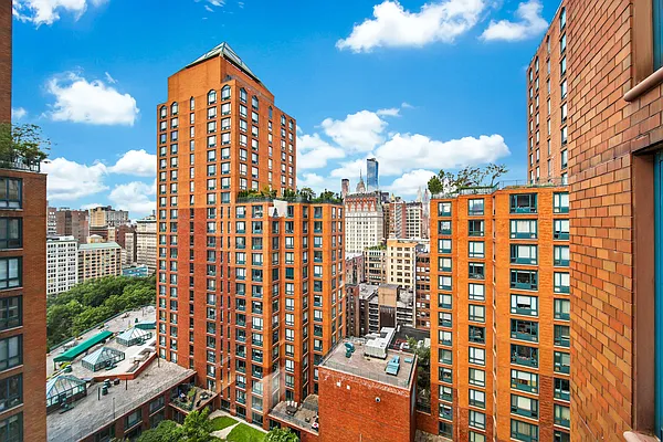 1 Irving Place #V20F in Gramercy Park, Manhattan | StreetEasy 1 Irving Place #V20F in Gramercy Park, Manhattan | StreetEasy