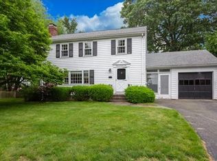 31 Cherokee Rd, Arlington, MA 02474