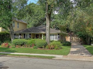 1003 Worthshire St, Houston, TX 77008