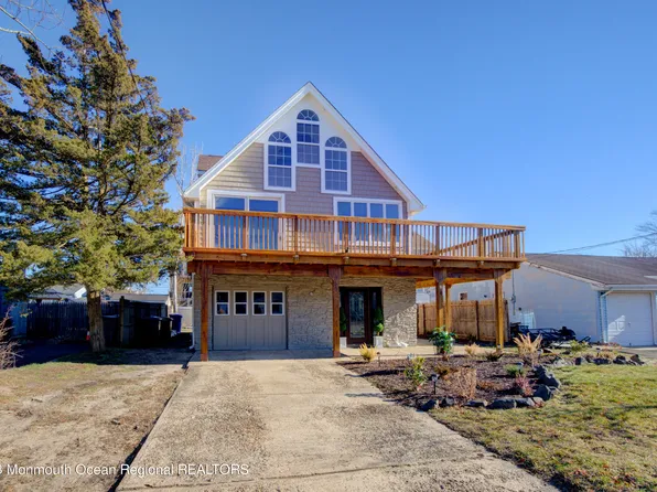 63 Longman Street, Toms River, NJ 08753
