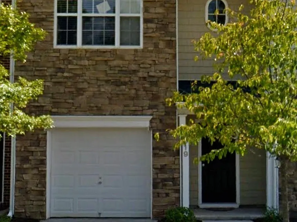 919 Shining Wire Way