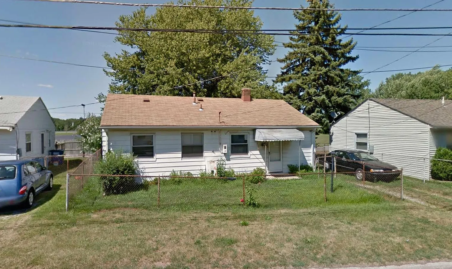 2 bed, 900 sqft, $1,250 — Photo 1