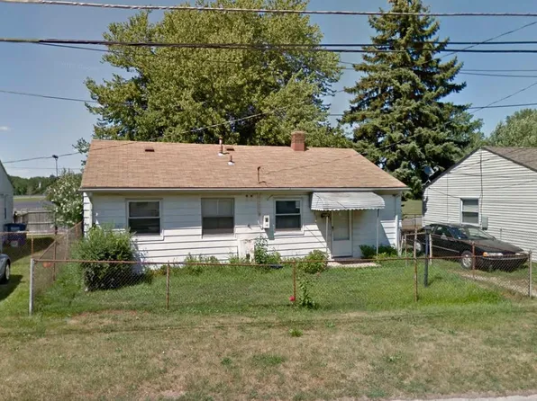 33614 Calumet St, Westland, MI 48186