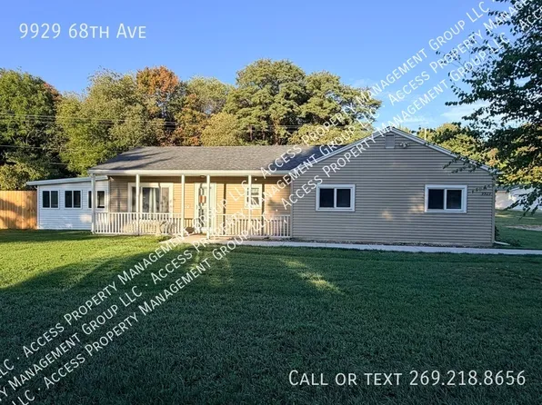 9929 68th Ave, Allendale, MI 49401