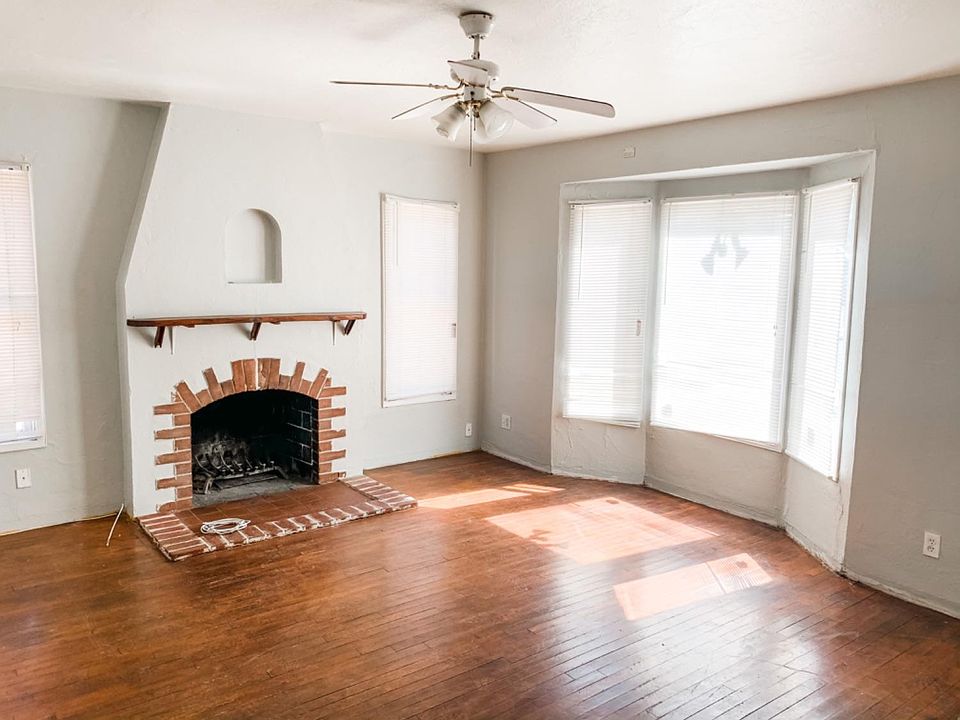 1st image of 217 E Mendocino Ave