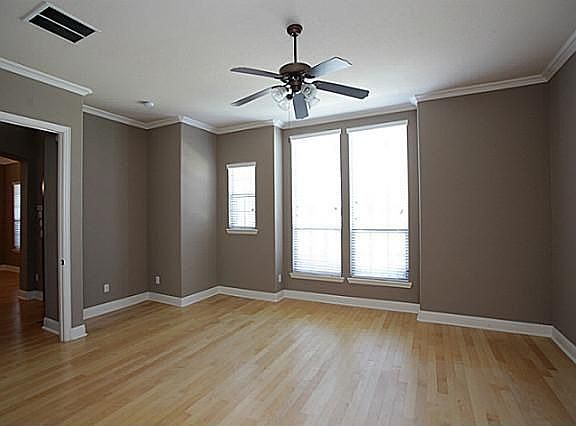 3rd image of 1204 Camino Lago