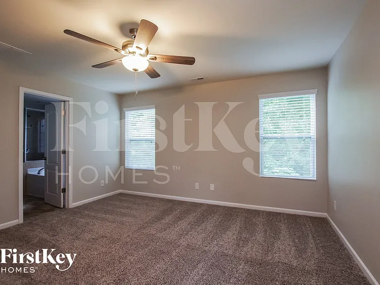 8054 Hereford St — Photo 8