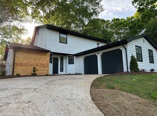 1073 To Lani Farm Rd, Stone Mountain, GA 30083