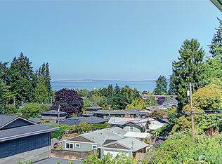 1020 5th Ave S APT 13, Edmonds, WA 98020