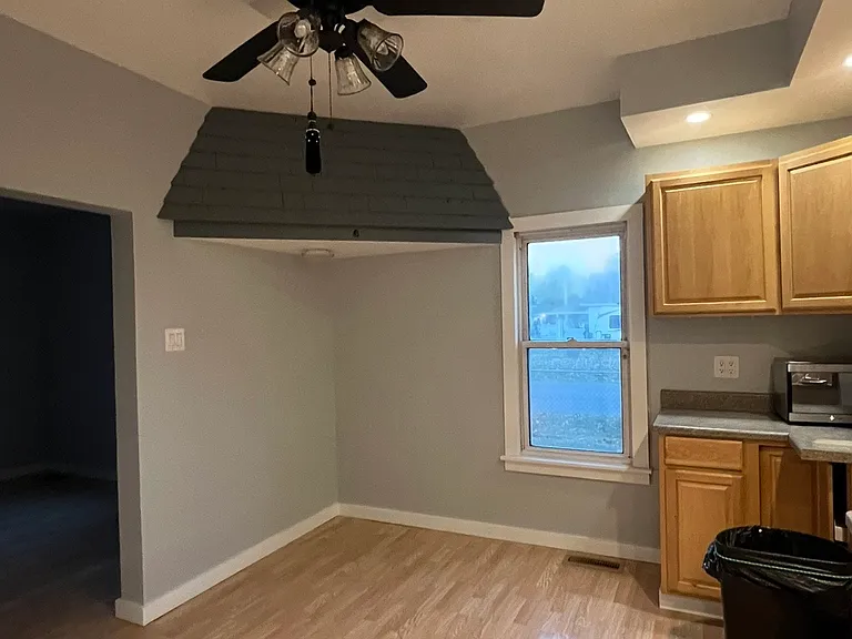 3901 Oliver Ave — Photo 5