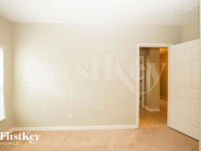 3734 Briarwood Estates Cir — Photo 12