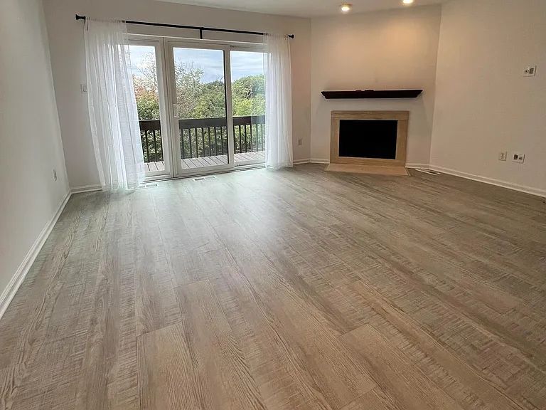 95 Timothy Cir — Photo 2