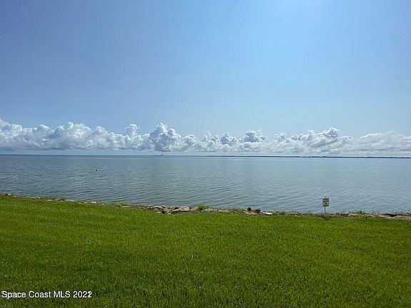 3rd image of 7050 N Highway 1 #102