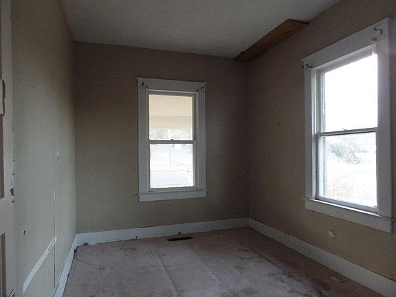 5th image of 1310 Avenue B