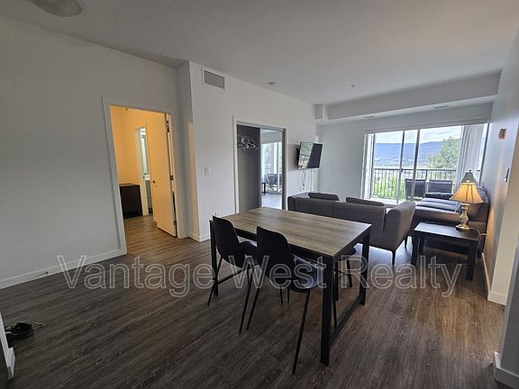 2nd image of 935 Academy Way #210