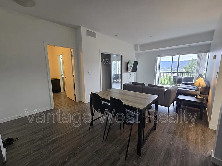 935 Academy Way #210 — Photo 2