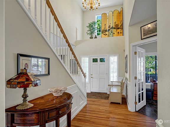 4th image of 5213 77th Avenue Ct W