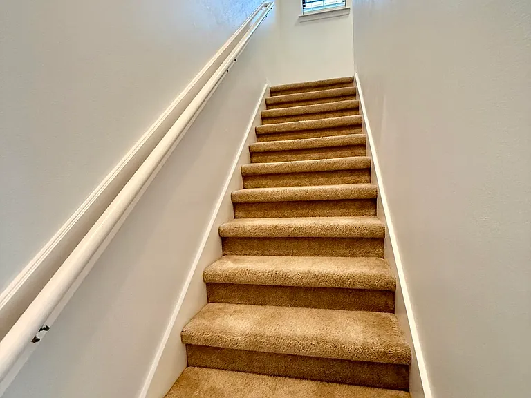 622 Briar Way Ln — Photo 9