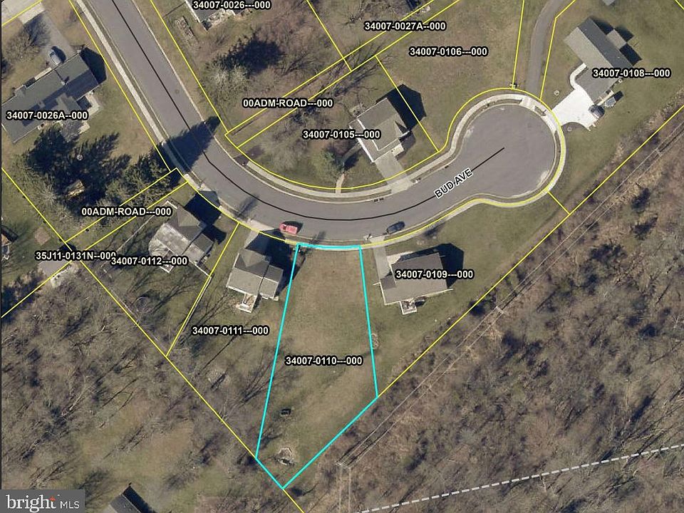 1st image of 29 Bud Ave